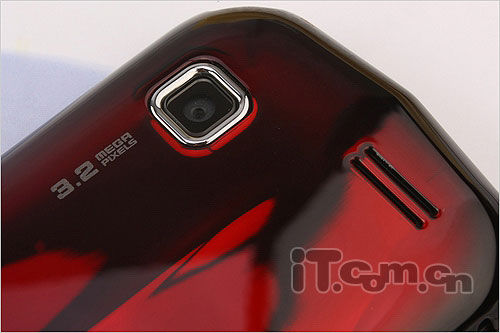 3G時(shí)尚觸屏 TD新秀三星S5630C評測