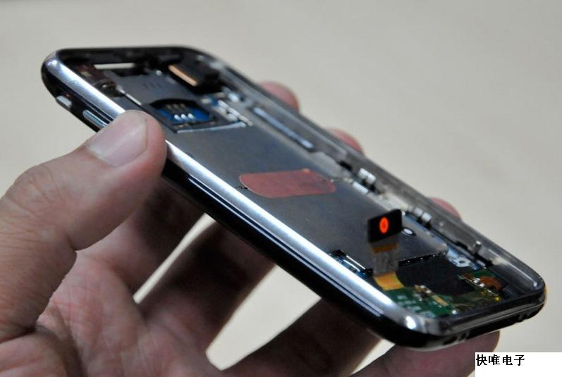 聯(lián)通iPhone 3G拆機圖解