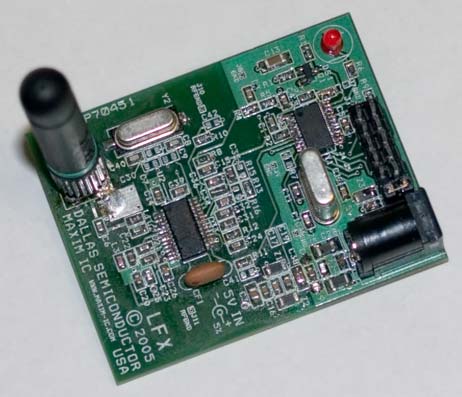 圖7. RKE接收器電路板上安裝了MAXQ3212和MAX1473。