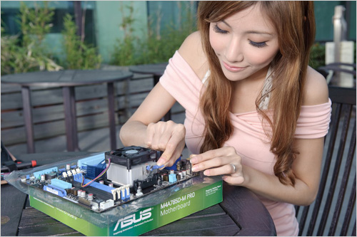 開核大作戰(zhàn) 美女手把手教你如何裝機