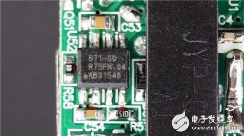 拆開魅族PRO 6充電器后震驚了！