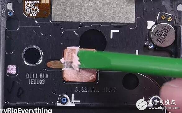 LGG6評測：拆解新鮮出爐，耐摔結(jié)構(gòu)有4大特點(diǎn)