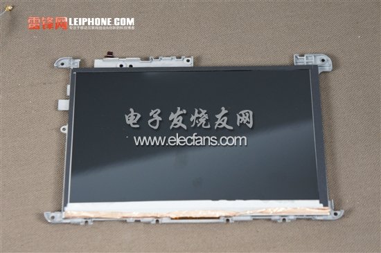 第一步當然是要先瞟一眼了，因為接下來拆成啥樣，還不知道呢。