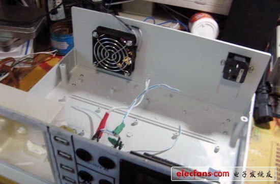 連接開關、220V插座