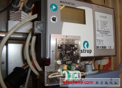 來(lái)自瑞士呂勒奧理工大學(xué)的研究者基于卡姆魯普熱量計(jì)和西門子閥門開(kāi)發(fā)的IPv6無(wú)線傳感器節(jié)點(diǎn)