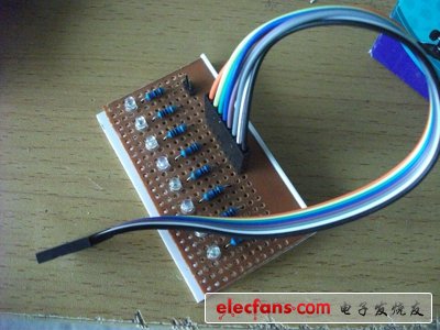 自己做了個單片機最小系統(tǒng)