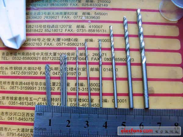 牛人打造的多功能手電鉆（動(dòng)手能力超強(qiáng)）