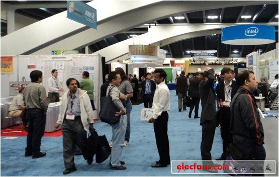 參加DAC的人在第一天感到非常興奮，但在接下來的日子這一切都變了