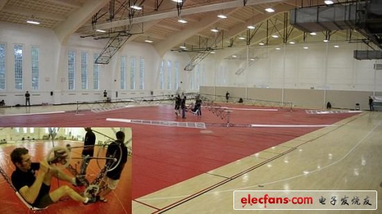 Gamera II的此次飛行由工程系學(xué)生凱勒-格魯森坎普駕駛。馬里蘭州大學(xué)的學(xué)生拍攝了整個(gè)飛行過(guò)程的視頻并上傳到互聯(lián)網(wǎng)