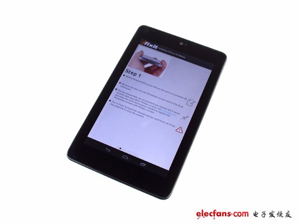 相信很多人都會(huì)不由自主的關(guān)注谷歌Nexus 7的價(jià)格問(wèn)題。現(xiàn)在揭開(kāi)謎團(tuán)——200美元！