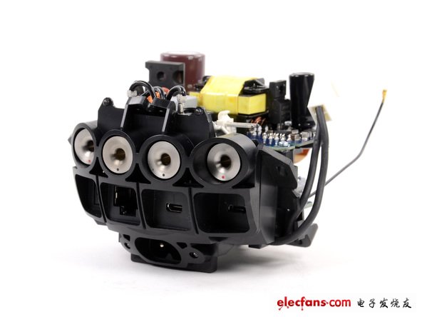 看上去這一坨就是Nexus Q真正的內(nèi)部核心了。