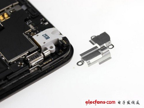 延續(xù)精良做工 四核版魅族MX拆機(jī)詳解