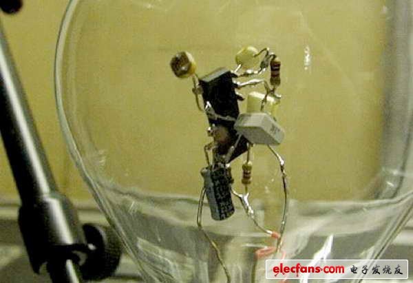 NO PCB，看看高手怎么做電路板