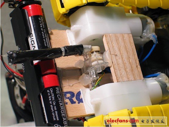 有小孩和機(jī)器人玩耍的時(shí)候也能夠用上，信號(hào)記錄，孩子的叫聲，然后機(jī)器人播放音樂，一個(gè)敲擊就附帶一個(gè)喊聲作為音樂的一部分