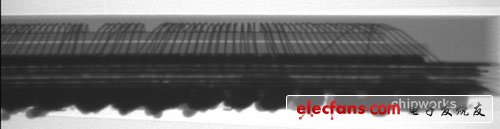 這是一個多芯片包括1 Gb三星DRAM內存，見下面的x射線和拉模照片