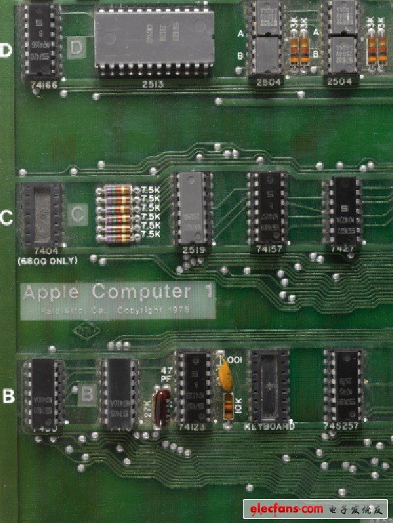 蘋果一代電腦主板拍出37.5萬美元天價(jià)