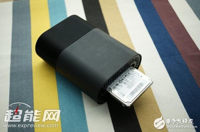 有區(qū)別嗎？小米路由量產(chǎn)版拆解實(shí)錄