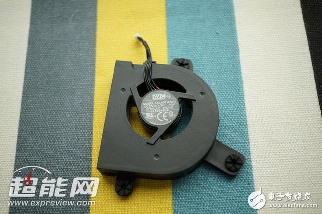 有區(qū)別嗎？小米路由量產(chǎn)版拆解實(shí)錄