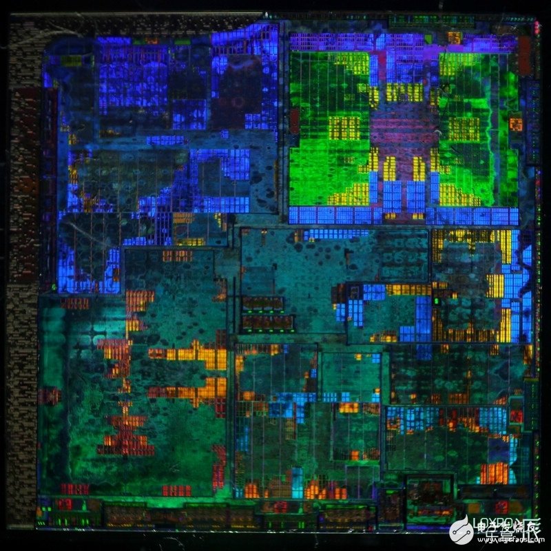 海思Kirin 920就長(zhǎng)這樣：暴力拆解國(guó)產(chǎn)最強(qiáng)芯！