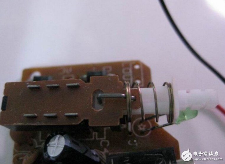 一點(diǎn)九個(gè)大洋！史上最便宜DIY音響誕生