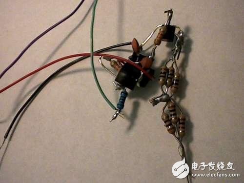 牛人教你制造超大號(hào)“賣萌”LED燈