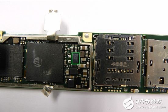 狂魔拆機：四款新智能手機內部結構曝光!