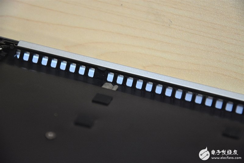 小米筆記本Air首發(fā)拆解：做工用料堪稱一流！