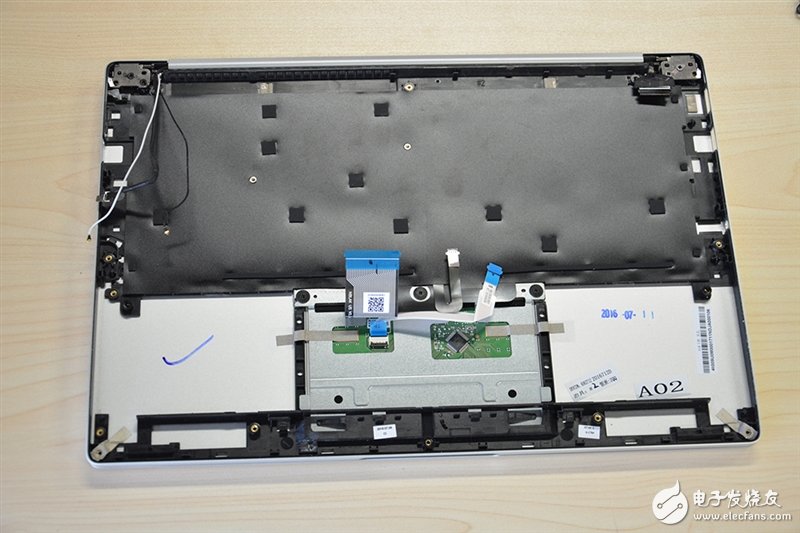 小米筆記本Air首發(fā)拆解：做工用料堪稱一流！