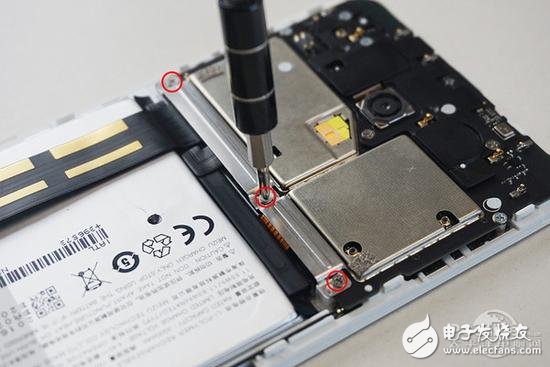 魅族魅藍(lán)E評測+拆解：這配置和做工賣1299元你咋看？