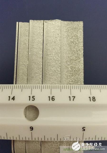 對抗自動關機現(xiàn)象，你使用的光纖激光器真的抗高反？