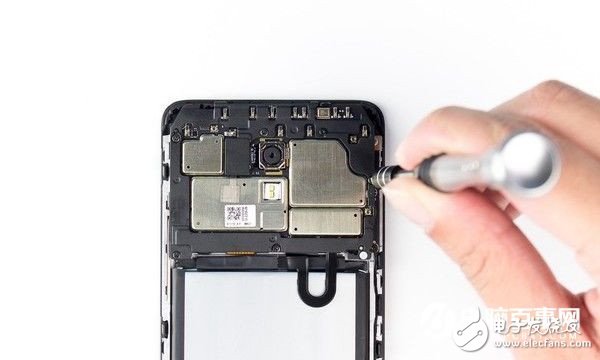 魅藍(lán)Note5拆解：深入分析魅族如何兼顧外觀與做工？ 