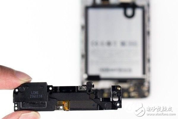 魅藍(lán)Note5拆解：深入分析魅族如何兼顧外觀與做工？ 