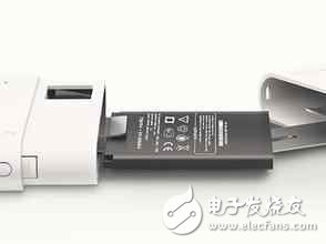 新科技！用舊手機(jī)電池給新手機(jī)充電