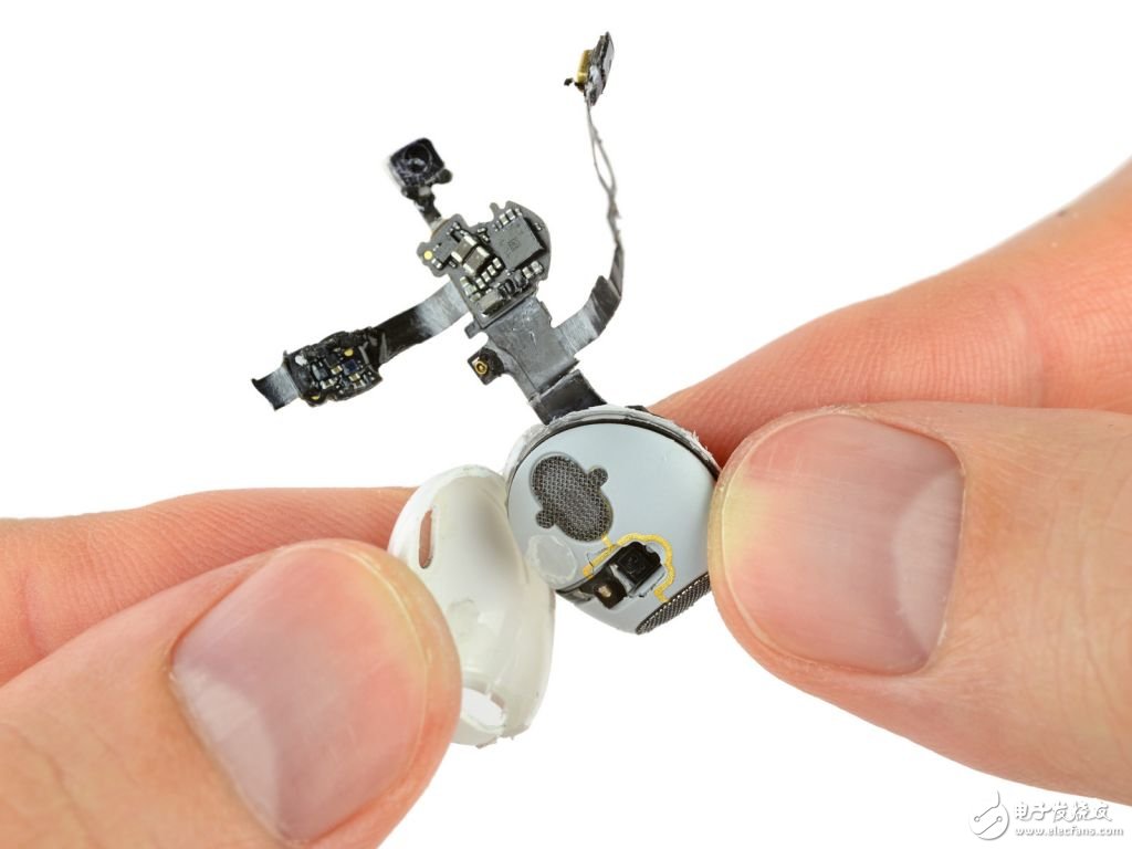 AirPods拆解評(píng)測(cè)：蘋(píng)果敢賣那么貴是有原因的