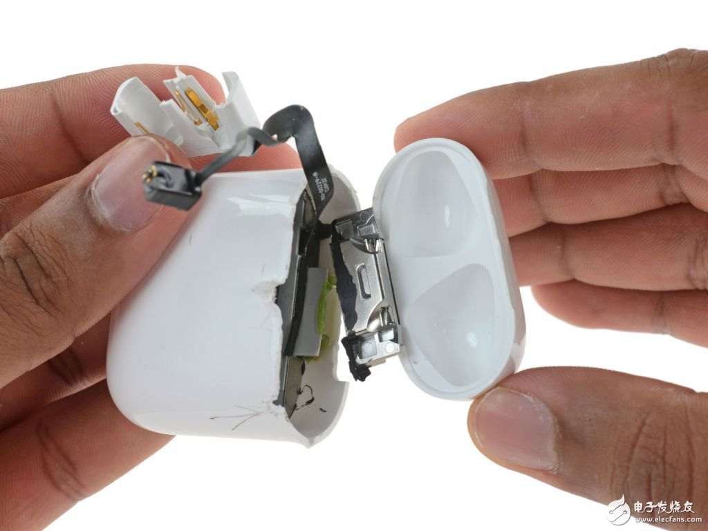 AirPods拆解評(píng)測(cè)：蘋(píng)果敢賣那么貴是有原因的