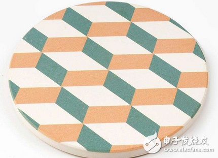 提醒您熱水及時(shí)喝的記憶杯墊制作過(guò)程