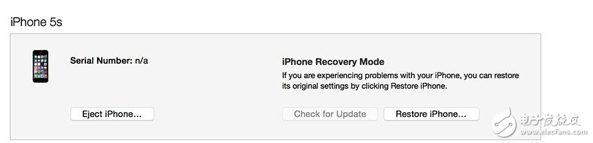 　　今日一早，睜開迷迷糊糊的雙眼就看到一條推送，竟然是原本各大媒體預(yù)計(jì)4月發(fā)布的iOS10.3提前到來(lái)。  　　相對(duì)于極客玩家的饑渴難耐不同，許多普通用戶現(xiàn)在內(nèi)心肯定有一個(gè)聲音： 升還是不升？  　　  　　隨之而來(lái)的就是一對(duì)疑問(wèn)：升了會(huì)不會(huì)變卡？會(huì)不會(huì)不兼容？會(huì)不會(huì)有很多bug？還有新整出來(lái)的APFS文件系統(tǒng)到底什么鬼？聽說(shuō)能減少系統(tǒng)安裝體積是不是真的？  　　面對(duì)眾多問(wèn)題，今天筆者就來(lái)聊聊這次更新的事情，以及潛在的一些坑。  　　一、到底更新了什么  　　  　　iOS10.3 中最大的變化就是文件系統(tǒng)變?yōu)锳PFS，何為APFS？就是Apple File System，它是 Apple 新一代的文件管理系統(tǒng)，其專門針對(duì)于閃存 進(jìn)行了優(yōu)化。對(duì)普通用戶來(lái)說(shuō)，就是更安全，讀寫速度更快，16GB存儲(chǔ)的乞丐版機(jī)器可以擁有更多的可利用空間。經(jīng)過(guò)實(shí)測(cè)，iPhone SE 升級(jí) iOS 10.3 后，可用空間比原來(lái)多了 2G 左右。  　　另一新增的功能就是 “ 查找 AirPods”，買了AirPods的土豪用戶又可以多一種方式尋找心愛的耳機(jī)。當(dāng)然，趴在地上往沙發(fā)底下或者床肚下搜尋的現(xiàn)象應(yīng)該依然會(huì)存在。  　　還有一個(gè)喜大普奔的更新便是終于可以對(duì)騷擾廣告日歷Say Goodbye，在 iOS 10.3 正式版上，蘋果給出切實(shí)有效的解決方案，為日歷功能新增刪除不必要的邀請(qǐng)并報(bào)告為垃圾信息的功能。  　　此外，還對(duì)CarPlay、Siri等一系列功能進(jìn)行了更新或者升級(jí)。  　　二，切記備份數(shù)據(jù)  　　習(xí)慣了直接OTA更新的朋友肯定將點(diǎn)擊“下載并安裝”這項(xiàng)技能練習(xí)的爐火純青，然后坐等重啟升級(jí)完畢，但是因?yàn)楸敬胃聲?huì)更改文件系統(tǒng)，所以可能會(huì)出現(xiàn)各類問(wèn)題，如果不想數(shù)據(jù)出現(xiàn)問(wèn)題，那么還是建議提前備份，對(duì)不同的用戶筆者在這里給出不同的建議。  　　  　　第一類：重度“云用戶”，筆者就是這樣的用戶，數(shù)據(jù)基本在“云”上，所有東西只要記得住賬號(hào)就行了，這類用戶也最輕松，重要的比如聯(lián)系人、照片之類的，利用iCloud已經(jīng)足夠，剩下的就是不要忘記自己的各類賬號(hào)，比如筆者就要記住印象筆記、google、Dropbox等等。  　　另一類用戶就是本機(jī)數(shù)據(jù)較多，iCloud已經(jīng)無(wú)法滿足了，在不想給apple充錢的情況下，建議使用iTunes備份到電腦上。  　　此外還有一個(gè)特殊情況，就是微信，筆者一直認(rèn)為微信是靈魂APP，個(gè)人覺得在使用體驗(yàn)上QQ可以完爆微信之，但是鑒于現(xiàn)在很多人使用，無(wú)法不用，所以面對(duì)聊天記錄的備份簡(jiǎn)直心煩，畢竟人家QQ可以漫游7天聊天記錄，充錢開會(huì)員還能全部漫游，所以微信動(dòng)輒幾個(gè)G的聊天記錄簡(jiǎn)直讓人心累。筆者在這里建議各位如果要備份，還是利用電腦端微信備份，最新更新之后的Win版本和MAC版本在備份上均做的還可以。對(duì)于第三方的備份工具，筆者建議能不用就別用。  　　三、什么姿勢(shì)升級(jí)最好？  　　數(shù)據(jù)備份好了之后，那么就該升級(jí)了。升級(jí)也是有講究的。  　　1、最簡(jiǎn)單的一種就是直接OTA升級(jí)，打開設(shè)置-通用-軟件更新，下載便安裝即可。  　　2、筆者最推薦的是第二種方案，利用iTunes進(jìn)行更新，連接手機(jī)和iTunes之后，iTunes會(huì)下載固件完整包，可以避免OTA升級(jí)過(guò)程中出現(xiàn)的一些未知問(wèn)題，如果因?yàn)榫W(wǎng)絡(luò)問(wèn)題，可以預(yù)先下載好完整固件，然后升級(jí)。  　　  　　3、最后是終極方法，便是恢復(fù)模式&DFU刷機(jī)（DFU全稱是Device Firmware Upgrade，即iPhone固件的強(qiáng)制升降級(jí)模式。）。  　　恢復(fù)模式和DFU模式最大的不同在于是否啟動(dòng)了iBoot。在恢復(fù)模式下系統(tǒng)使用iBoot來(lái)進(jìn)行固件的恢復(fù)和升級(jí)，而在DFU模式下系統(tǒng)則不會(huì)啟動(dòng)iBoot，因而你可以在DFU模式下進(jìn)行固件的降級(jí)。簡(jiǎn)單的說(shuō)就是：恢復(fù)模式是用來(lái)恢復(fù)或升級(jí)iPhone的固件的而不能降級(jí)。DFU模式是用來(lái)刷機(jī)的，即可以升級(jí)或者降級(jí)固件。  　　DFU方法面向?qū)ο笫怯袧崈魪?qiáng)迫癥或者前兩種升級(jí)方法出現(xiàn)問(wèn)題的用戶，該方法刷新升級(jí)之后的手機(jī)會(huì)抹去所有的信息和資料，建議使用DFU刷機(jī)之前先關(guān)閉手機(jī)的“查找我的iPhone”，設(shè)置位置在“設(shè)置-iCloud-查找我的iPhone”，避免升級(jí)之后激活出現(xiàn)問(wèn)題。  　　  　　注：  　　在DFU模式下，手機(jī)是黑屏的；  　　相關(guān)教程此處不贅述。升級(jí)如有問(wèn)題歡迎在評(píng)論區(qū)討論。  　　刷機(jī)有風(fēng)險(xiǎn)，請(qǐng)用戶謹(jǐn)慎為之  　　四，到底升不升  　　備份和升級(jí)都說(shuō)完了，那么升不升呢？主要還是看用戶個(gè)人，對(duì)于極客用戶還有數(shù)碼愛好者那不用說(shuō)了，可能我這篇文章還沒發(fā)出去，就已經(jīng)升級(jí)完畢，但是普通用戶可能還在猶豫中，下面筆者就說(shuō)說(shuō)自己的觀點(diǎn)。  　　筆者認(rèn)為升級(jí)是要升級(jí)的，但是需要看情況，不要盲目升級(jí)?？梢韵扔^望一段時(shí)間，過(guò)一段時(shí)間再更新升級(jí)，特別是對(duì)于一些較為保守的朋友來(lái)說(shuō)，根據(jù)以往經(jīng)驗(yàn)，基本上新版本出來(lái)之后一周的時(shí)間，新固件中會(huì)影響到使用的bug都會(huì)爆出來(lái)了。所以讓別人做小白鼠，沒有問(wèn)題自己后續(xù)跟上即可，有問(wèn)題安心等小版本更新  　　另外，由于apple可能修復(fù)“老版本過(guò)于流暢”的問(wèn)題，所以像5S等老舊機(jī)型建議立馬升級(jí)，一旦感覺不行可以迅速回退舊版本，要知道Apple每次新版本發(fā)布就意味著舊版本的驗(yàn)證即將關(guān)閉，要充分利用兩個(gè)版本之間的升級(jí)窗口期，一旦錯(cuò)過(guò)就沒有后悔藥吃了。  　　此外對(duì)于喜好越獄的用戶，建議千萬(wàn)別手快，前段時(shí)間有消息稱，iOS10.2的越獄會(huì)在10.3發(fā)布之后放出，畢竟升上去簡(jiǎn)單，等到舊版本認(rèn)證關(guān)閉，那么就沒有回頭路了。  　　面對(duì)這次更新，筆者最期待也最擔(dān)心的就是APFS的表現(xiàn)，畢竟 HFS+系統(tǒng)已經(jīng)堪稱古老，廉頗老矣！對(duì)于APFS新貴寄予厚望，但是也不能保證它就是完美的，萬(wàn)一出現(xiàn)致命問(wèn)題，那么憑借規(guī)模效應(yīng)，必然是災(zāi)難性的。好在10.3已經(jīng)有了7次公測(cè)版，能出現(xiàn)的問(wèn)題基本都已經(jīng)修復(fù)完畢，那么現(xiàn)在開始期待APFS能夠發(fā)揮更強(qiáng)力的表現(xiàn)了。  　　iOS10.3升級(jí)之后降級(jí)到iOS10.2.1的方法  　　您可以通過(guò)轉(zhuǎn)到設(shè)置 - 》常規(guī) - 》軟件更新來(lái)更新到iOS 10.3。如果您已經(jīng)更新到iOS 10.3，并且面臨最新固件的問(wèn)題，那么仍然可以將其降級(jí)回iOS 10.2.1。  　　希望越獄的用戶應(yīng)該保留在iOS 10.2.1上，因?yàn)樗赡馨赡茉谖磥?lái)越獄工具中用于此固件的漏洞。因此，如果您升級(jí)到iOS 10.3并希望越獄，我們建議您降級(jí)回iOS 10.2.1以增加越獄的幾率。  　　在今天的教程中，我們將向您展示如何使用iTunes將iOS 10.3降級(jí)為iOS 10.2.1。請(qǐng)記住，只有蘋果仍然簽署iOS 10.2.1，降級(jí)才可能。在撰寫本文時(shí)，iOS 10.2.1仍在簽署中。  　　2  　　降級(jí)前要考慮以下幾點(diǎn)：  　　確保您已將iTunes更新到最新版本。  　　您只能降級(jí)到iOS 10.2.1，這是目前唯一正在簽署支持的設(shè)備的iOS固件。您不能降級(jí)到以前的版本，因?yàn)樘O果已停止簽署舊的iOS固件文件。  　　請(qǐng)使用iCloud或iTunes備份iOS設(shè)備，如果發(fā)生任何事情，您可以從備份中恢復(fù)數(shù)據(jù)。  　　請(qǐng)注意，該過(guò)程涉及擦除設(shè)備，然后從兼容的備份恢復(fù)，因此需要一些時(shí)間，具體取決于需要恢復(fù)的數(shù)據(jù)和互聯(lián)網(wǎng)連接（如果要從iCloud備份還原）。  　　步驟1： 第一步是 為您的設(shè)備下載iOS 10.2.1 IPSW文件。確保您下載與設(shè)備型號(hào)相對(duì)應(yīng)的正確固件。  　　注意： 如果您使用Safari下載固件文件，請(qǐng)確保禁用自動(dòng)解壓縮功能，或使用Chrome或Firefox。或者，將.zip文件重命名為.ipsw文件也可以正常工作。  　　步驟2： 您現(xiàn)在需要將設(shè)備置于DFU模式。  　　將您的設(shè)備插入計(jì)算機(jī)。  　　按住電源按鈕關(guān)閉設(shè)備，然后滑動(dòng)關(guān)閉電源。  　　接下來(lái)，按住電源按鈕3秒鐘。  　　然后開始按住Home按鈕，而不釋放Power按鈕10秒鐘。  　　釋放電源按鈕，繼續(xù)按住主屏幕按鈕，直到從iTunes中彈出一個(gè)窗口，檢測(cè)到您的設(shè)備處于恢復(fù)模式。如果您沒有看到彈出窗口，請(qǐng)嘗試重新按住按鈕的過(guò)程。  　　點(diǎn)擊確定按鈕。3  　　步驟3： 在Mac上按住Alt / Option鍵或Shift鍵，然后單擊恢復(fù)iPhone 。。。（iPad / iPod touch 。。。）按鈕。  　　4  　　步驟4：瀏覽并選擇您在步驟1中下載的iOS 10.2.1 IPSW文件。  　　步驟5：然后點(diǎn)擊還原和更新按鈕繼續(xù)。  　　5  　　步驟6： 在下一個(gè)屏幕中，它將提供有關(guān)iOS 10.2.1更新的信息。單擊下一步 按鈕，然后單擊同意按鈕繼續(xù)。  　　步驟7： iTunes現(xiàn)在將驗(yàn)證軟件并將其安裝在您的設(shè)備上。完成該過(guò)程需要一些時(shí)間才能保持耐心。  　　步驟8：將設(shè)備從iOS 10.3成功降級(jí)到iOS 10.2.1后，您的設(shè)備上將顯示白色的“Hello”屏幕。按照屏幕上的說(shuō)明設(shè)置您的設(shè)備，并從iOS 10.2.1備份還原或重新啟動(dòng)。  　　這就是您將iPhone，iPad或iPod Touch從iOS 10.3降級(jí)到iOS 10.2.1所需要做的。如果您收到錯(cuò)誤消息“此設(shè)備不符合所請(qǐng)求的版本”，那么可能是因?yàn)槟脑O(shè)備下載了錯(cuò)誤的固件文件。