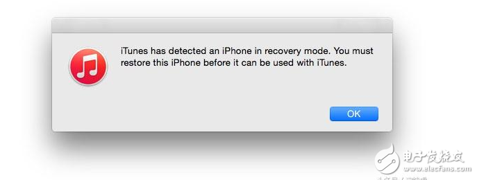 　　今日一早，睜開迷迷糊糊的雙眼就看到一條推送，竟然是原本各大媒體預(yù)計(jì)4月發(fā)布的iOS10.3提前到來(lái)。  　　相對(duì)于極客玩家的饑渴難耐不同，許多普通用戶現(xiàn)在內(nèi)心肯定有一個(gè)聲音： 升還是不升？  　　  　　隨之而來(lái)的就是一對(duì)疑問(wèn)：升了會(huì)不會(huì)變卡？會(huì)不會(huì)不兼容？會(huì)不會(huì)有很多bug？還有新整出來(lái)的APFS文件系統(tǒng)到底什么鬼？聽說(shuō)能減少系統(tǒng)安裝體積是不是真的？  　　面對(duì)眾多問(wèn)題，今天筆者就來(lái)聊聊這次更新的事情，以及潛在的一些坑。  　　一、到底更新了什么  　　  　　iOS10.3 中最大的變化就是文件系統(tǒng)變?yōu)锳PFS，何為APFS？就是Apple File System，它是 Apple 新一代的文件管理系統(tǒng)，其專門針對(duì)于閃存 進(jìn)行了優(yōu)化。對(duì)普通用戶來(lái)說(shuō)，就是更安全，讀寫速度更快，16GB存儲(chǔ)的乞丐版機(jī)器可以擁有更多的可利用空間。經(jīng)過(guò)實(shí)測(cè)，iPhone SE 升級(jí) iOS 10.3 后，可用空間比原來(lái)多了 2G 左右。  　　另一新增的功能就是 “ 查找 AirPods”，買了AirPods的土豪用戶又可以多一種方式尋找心愛的耳機(jī)。當(dāng)然，趴在地上往沙發(fā)底下或者床肚下搜尋的現(xiàn)象應(yīng)該依然會(huì)存在。  　　還有一個(gè)喜大普奔的更新便是終于可以對(duì)騷擾廣告日歷Say Goodbye，在 iOS 10.3 正式版上，蘋果給出切實(shí)有效的解決方案，為日歷功能新增刪除不必要的邀請(qǐng)并報(bào)告為垃圾信息的功能。  　　此外，還對(duì)CarPlay、Siri等一系列功能進(jìn)行了更新或者升級(jí)。  　　二，切記備份數(shù)據(jù)  　　習(xí)慣了直接OTA更新的朋友肯定將點(diǎn)擊“下載并安裝”這項(xiàng)技能練習(xí)的爐火純青，然后坐等重啟升級(jí)完畢，但是因?yàn)楸敬胃聲?huì)更改文件系統(tǒng)，所以可能會(huì)出現(xiàn)各類問(wèn)題，如果不想數(shù)據(jù)出現(xiàn)問(wèn)題，那么還是建議提前備份，對(duì)不同的用戶筆者在這里給出不同的建議。  　　  　　第一類：重度“云用戶”，筆者就是這樣的用戶，數(shù)據(jù)基本在“云”上，所有東西只要記得住賬號(hào)就行了，這類用戶也最輕松，重要的比如聯(lián)系人、照片之類的，利用iCloud已經(jīng)足夠，剩下的就是不要忘記自己的各類賬號(hào)，比如筆者就要記住印象筆記、google、Dropbox等等。  　　另一類用戶就是本機(jī)數(shù)據(jù)較多，iCloud已經(jīng)無(wú)法滿足了，在不想給apple充錢的情況下，建議使用iTunes備份到電腦上。  　　此外還有一個(gè)特殊情況，就是微信，筆者一直認(rèn)為微信是靈魂APP，個(gè)人覺得在使用體驗(yàn)上QQ可以完爆微信之，但是鑒于現(xiàn)在很多人使用，無(wú)法不用，所以面對(duì)聊天記錄的備份簡(jiǎn)直心煩，畢竟人家QQ可以漫游7天聊天記錄，充錢開會(huì)員還能全部漫游，所以微信動(dòng)輒幾個(gè)G的聊天記錄簡(jiǎn)直讓人心累。筆者在這里建議各位如果要備份，還是利用電腦端微信備份，最新更新之后的Win版本和MAC版本在備份上均做的還可以。對(duì)于第三方的備份工具，筆者建議能不用就別用。  　　三、什么姿勢(shì)升級(jí)最好？  　　數(shù)據(jù)備份好了之后，那么就該升級(jí)了。升級(jí)也是有講究的。  　　1、最簡(jiǎn)單的一種就是直接OTA升級(jí)，打開設(shè)置-通用-軟件更新，下載便安裝即可。  　　2、筆者最推薦的是第二種方案，利用iTunes進(jìn)行更新，連接手機(jī)和iTunes之后，iTunes會(huì)下載固件完整包，可以避免OTA升級(jí)過(guò)程中出現(xiàn)的一些未知問(wèn)題，如果因?yàn)榫W(wǎng)絡(luò)問(wèn)題，可以預(yù)先下載好完整固件，然后升級(jí)。  　　  　　3、最后是終極方法，便是恢復(fù)模式&DFU刷機(jī)（DFU全稱是Device Firmware Upgrade，即iPhone固件的強(qiáng)制升降級(jí)模式。）。  　　恢復(fù)模式和DFU模式最大的不同在于是否啟動(dòng)了iBoot。在恢復(fù)模式下系統(tǒng)使用iBoot來(lái)進(jìn)行固件的恢復(fù)和升級(jí)，而在DFU模式下系統(tǒng)則不會(huì)啟動(dòng)iBoot，因而你可以在DFU模式下進(jìn)行固件的降級(jí)。簡(jiǎn)單的說(shuō)就是：恢復(fù)模式是用來(lái)恢復(fù)或升級(jí)iPhone的固件的而不能降級(jí)。DFU模式是用來(lái)刷機(jī)的，即可以升級(jí)或者降級(jí)固件。  　　DFU方法面向?qū)ο笫怯袧崈魪?qiáng)迫癥或者前兩種升級(jí)方法出現(xiàn)問(wèn)題的用戶，該方法刷新升級(jí)之后的手機(jī)會(huì)抹去所有的信息和資料，建議使用DFU刷機(jī)之前先關(guān)閉手機(jī)的“查找我的iPhone”，設(shè)置位置在“設(shè)置-iCloud-查找我的iPhone”，避免升級(jí)之后激活出現(xiàn)問(wèn)題。  　　  　　注：  　　在DFU模式下，手機(jī)是黑屏的；  　　相關(guān)教程此處不贅述。升級(jí)如有問(wèn)題歡迎在評(píng)論區(qū)討論。  　　刷機(jī)有風(fēng)險(xiǎn)，請(qǐng)用戶謹(jǐn)慎為之  　　四，到底升不升  　　備份和升級(jí)都說(shuō)完了，那么升不升呢？主要還是看用戶個(gè)人，對(duì)于極客用戶還有數(shù)碼愛好者那不用說(shuō)了，可能我這篇文章還沒發(fā)出去，就已經(jīng)升級(jí)完畢，但是普通用戶可能還在猶豫中，下面筆者就說(shuō)說(shuō)自己的觀點(diǎn)。  　　筆者認(rèn)為升級(jí)是要升級(jí)的，但是需要看情況，不要盲目升級(jí)?？梢韵扔^望一段時(shí)間，過(guò)一段時(shí)間再更新升級(jí)，特別是對(duì)于一些較為保守的朋友來(lái)說(shuō)，根據(jù)以往經(jīng)驗(yàn)，基本上新版本出來(lái)之后一周的時(shí)間，新固件中會(huì)影響到使用的bug都會(huì)爆出來(lái)了。所以讓別人做小白鼠，沒有問(wèn)題自己后續(xù)跟上即可，有問(wèn)題安心等小版本更新  　　另外，由于apple可能修復(fù)“老版本過(guò)于流暢”的問(wèn)題，所以像5S等老舊機(jī)型建議立馬升級(jí)，一旦感覺不行可以迅速回退舊版本，要知道Apple每次新版本發(fā)布就意味著舊版本的驗(yàn)證即將關(guān)閉，要充分利用兩個(gè)版本之間的升級(jí)窗口期，一旦錯(cuò)過(guò)就沒有后悔藥吃了。  　　此外對(duì)于喜好越獄的用戶，建議千萬(wàn)別手快，前段時(shí)間有消息稱，iOS10.2的越獄會(huì)在10.3發(fā)布之后放出，畢竟升上去簡(jiǎn)單，等到舊版本認(rèn)證關(guān)閉，那么就沒有回頭路了。  　　面對(duì)這次更新，筆者最期待也最擔(dān)心的就是APFS的表現(xiàn)，畢竟 HFS+系統(tǒng)已經(jīng)堪稱古老，廉頗老矣！對(duì)于APFS新貴寄予厚望，但是也不能保證它就是完美的，萬(wàn)一出現(xiàn)致命問(wèn)題，那么憑借規(guī)模效應(yīng)，必然是災(zāi)難性的。好在10.3已經(jīng)有了7次公測(cè)版，能出現(xiàn)的問(wèn)題基本都已經(jīng)修復(fù)完畢，那么現(xiàn)在開始期待APFS能夠發(fā)揮更強(qiáng)力的表現(xiàn)了。  　　iOS10.3升級(jí)之后降級(jí)到iOS10.2.1的方法  　　您可以通過(guò)轉(zhuǎn)到設(shè)置 - 》常規(guī) - 》軟件更新來(lái)更新到iOS 10.3。如果您已經(jīng)更新到iOS 10.3，并且面臨最新固件的問(wèn)題，那么仍然可以將其降級(jí)回iOS 10.2.1。  　　希望越獄的用戶應(yīng)該保留在iOS 10.2.1上，因?yàn)樗赡馨赡茉谖磥?lái)越獄工具中用于此固件的漏洞。因此，如果您升級(jí)到iOS 10.3并希望越獄，我們建議您降級(jí)回iOS 10.2.1以增加越獄的幾率。  　　在今天的教程中，我們將向您展示如何使用iTunes將iOS 10.3降級(jí)為iOS 10.2.1。請(qǐng)記住，只有蘋果仍然簽署iOS 10.2.1，降級(jí)才可能。在撰寫本文時(shí)，iOS 10.2.1仍在簽署中。  　　2  　　降級(jí)前要考慮以下幾點(diǎn)：  　　確保您已將iTunes更新到最新版本。  　　您只能降級(jí)到iOS 10.2.1，這是目前唯一正在簽署支持的設(shè)備的iOS固件。您不能降級(jí)到以前的版本，因?yàn)樘O果已停止簽署舊的iOS固件文件。  　　請(qǐng)使用iCloud或iTunes備份iOS設(shè)備，如果發(fā)生任何事情，您可以從備份中恢復(fù)數(shù)據(jù)。  　　請(qǐng)注意，該過(guò)程涉及擦除設(shè)備，然后從兼容的備份恢復(fù)，因此需要一些時(shí)間，具體取決于需要恢復(fù)的數(shù)據(jù)和互聯(lián)網(wǎng)連接（如果要從iCloud備份還原）。  　　步驟1： 第一步是 為您的設(shè)備下載iOS 10.2.1 IPSW文件。確保您下載與設(shè)備型號(hào)相對(duì)應(yīng)的正確固件。  　　注意： 如果您使用Safari下載固件文件，請(qǐng)確保禁用自動(dòng)解壓縮功能，或使用Chrome或Firefox?；蛘?，將.zip文件重命名為.ipsw文件也可以正常工作。  　　步驟2： 您現(xiàn)在需要將設(shè)備置于DFU模式。  　　將您的設(shè)備插入計(jì)算機(jī)。  　　按住電源按鈕關(guān)閉設(shè)備，然后滑動(dòng)關(guān)閉電源。  　　接下來(lái)，按住電源按鈕3秒鐘。  　　然后開始按住Home按鈕，而不釋放Power按鈕10秒鐘。  　　釋放電源按鈕，繼續(xù)按住主屏幕按鈕，直到從iTunes中彈出一個(gè)窗口，檢測(cè)到您的設(shè)備處于恢復(fù)模式。如果您沒有看到彈出窗口，請(qǐng)嘗試重新按住按鈕的過(guò)程。  　　點(diǎn)擊確定按鈕。3  　　步驟3： 在Mac上按住Alt / Option鍵或Shift鍵，然后單擊恢復(fù)iPhone 。。。（iPad / iPod touch 。。。）按鈕。  　　4  　　步驟4：瀏覽并選擇您在步驟1中下載的iOS 10.2.1 IPSW文件。  　　步驟5：然后點(diǎn)擊還原和更新按鈕繼續(xù)。  　　5  　　步驟6： 在下一個(gè)屏幕中，它將提供有關(guān)iOS 10.2.1更新的信息。單擊下一步 按鈕，然后單擊同意按鈕繼續(xù)。  　　步驟7： iTunes現(xiàn)在將驗(yàn)證軟件并將其安裝在您的設(shè)備上。完成該過(guò)程需要一些時(shí)間才能保持耐心。  　　步驟8：將設(shè)備從iOS 10.3成功降級(jí)到iOS 10.2.1后，您的設(shè)備上將顯示白色的“Hello”屏幕。按照屏幕上的說(shuō)明設(shè)置您的設(shè)備，并從iOS 10.2.1備份還原或重新啟動(dòng)。  　　這就是您將iPhone，iPad或iPod Touch從iOS 10.3降級(jí)到iOS 10.2.1所需要做的。如果您收到錯(cuò)誤消息“此設(shè)備不符合所請(qǐng)求的版本”，那么可能是因?yàn)槟脑O(shè)備下載了錯(cuò)誤的固件文件。