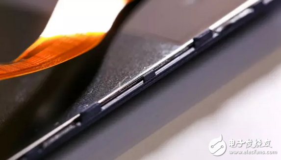 華為榮耀v9真機(jī)拆卸實(shí)拍？如此速度拆解能看得出端倪嗎？