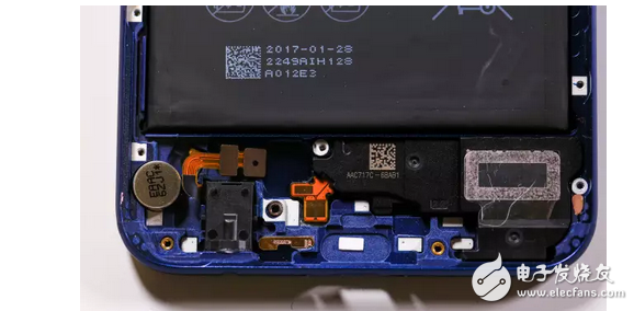 華為榮耀v9真機(jī)拆卸實(shí)拍？如此速度拆解能看得出端倪嗎？