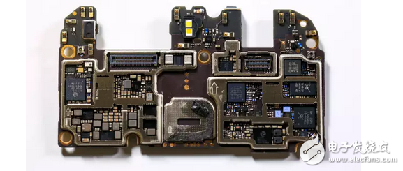 華為榮耀v9真機(jī)拆卸實(shí)拍？如此速度拆解能看得出端倪嗎？