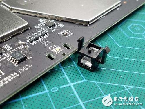 小米路由器HD怎么樣？小米路由器HD拆解圖