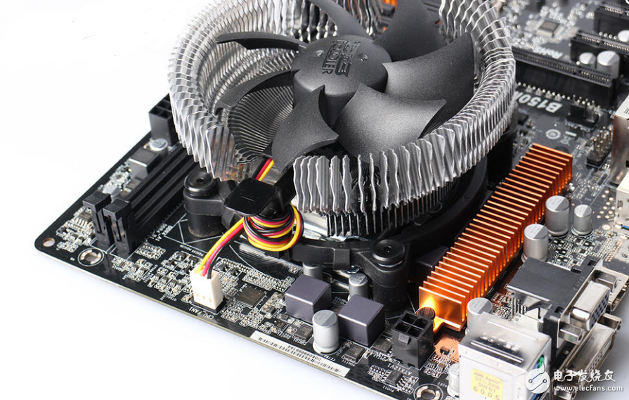 玩英雄聯(lián)盟用什么電腦好？2000元教你打造一臺LOL小鋼炮