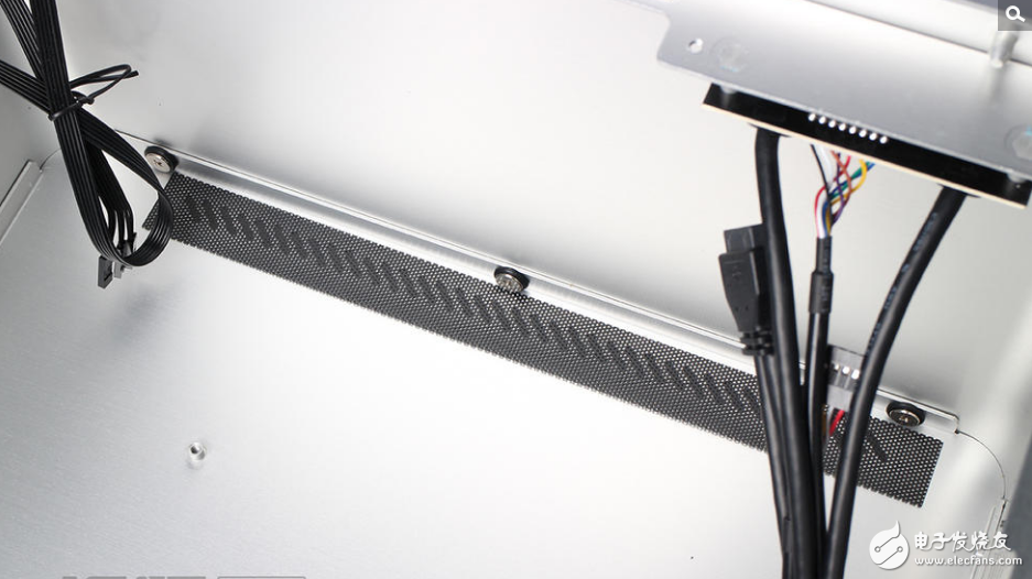 玩英雄聯(lián)盟用什么電腦好？2000元教你打造一臺LOL小鋼炮