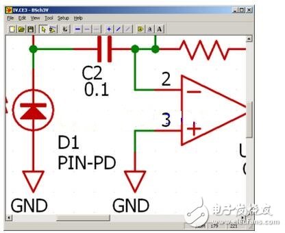 貼片加工中電路板應(yīng)能承受安裝和工作中所受的各種外力和震動。為此電路板應(yīng)具有合理的形狀，板上的各種孔（螺釘孔、異型孔）的位置要合理安排。一般孔與板邊距離至少要大于孔的直徑。同時還要注意異型孔造成的板最薄弱的截面也應(yīng)具有足夠的抗彎強度。板上直接“伸”出設(shè)備外殼的接插件尤其要合理固定，保證長期使用的可靠性。