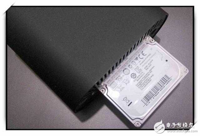 小米唯一一款可以自己動(dòng)手的組裝的路由器