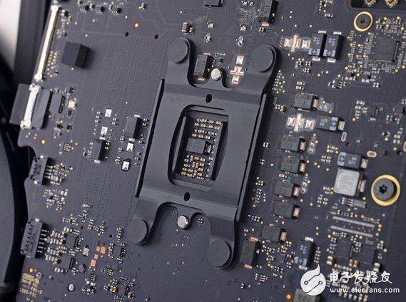 21.5寸4K iMac拆解大曝光，內(nèi)部芯片一覽！