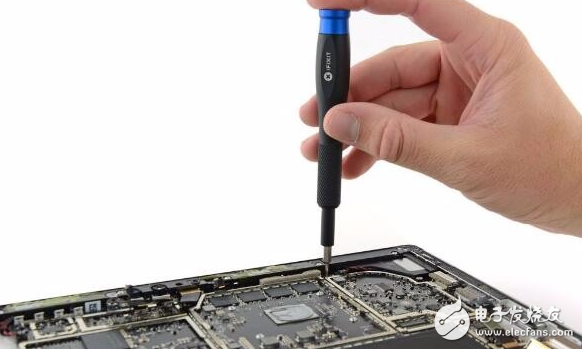 2017款Surface Pro拆解圖賞：維修難度大 僅得1分！