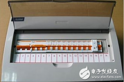 配電箱接線怎么接漂亮？家用配電箱正規(guī)接法給你標(biāo)準(zhǔn)答案