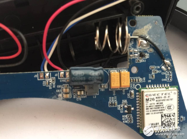 只需十個步驟，就能看清小黃車所謂的智能鎖